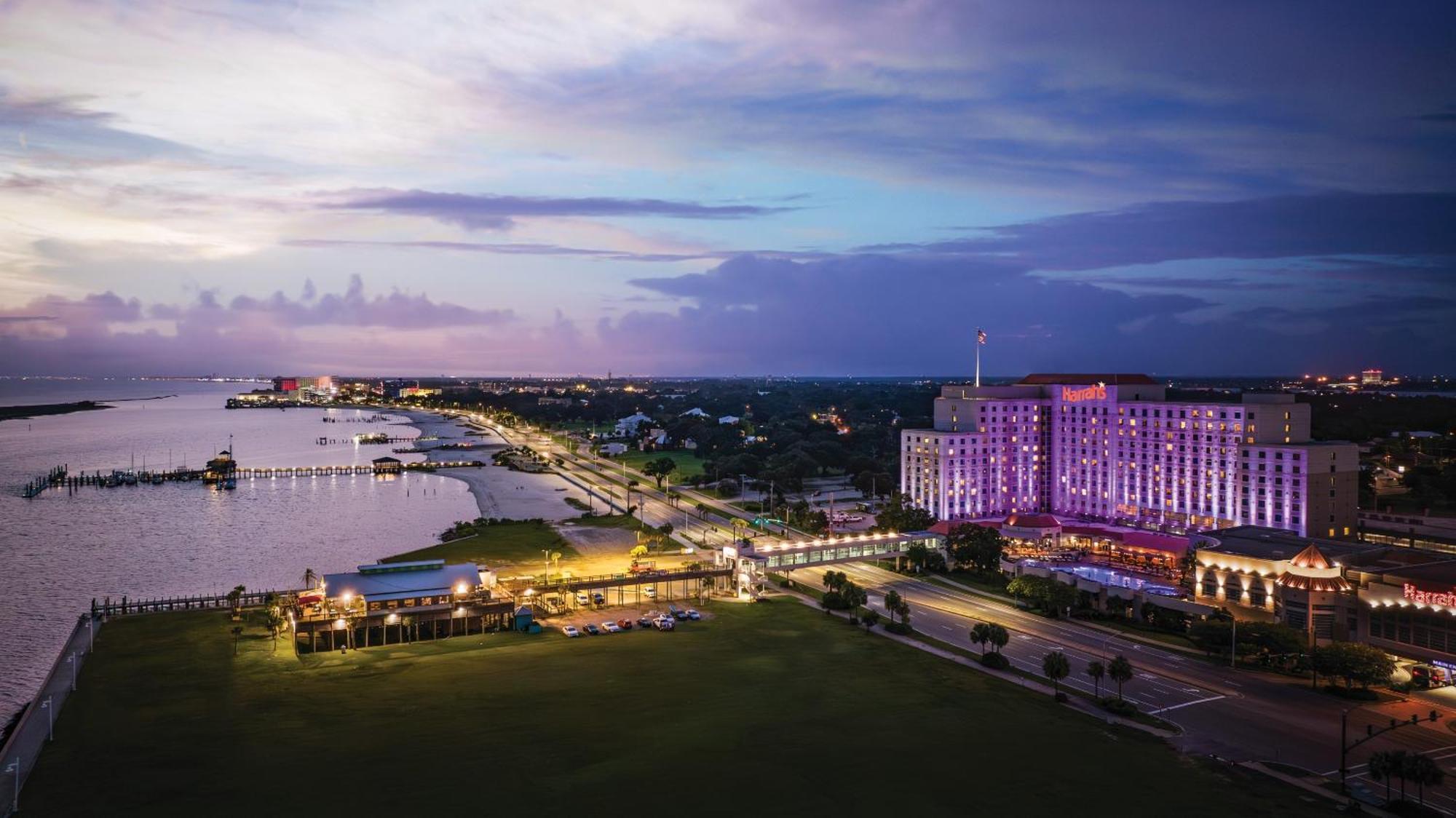 Harrah'S Gulf Coast Hotel & Casino Biloxi Exterior photo