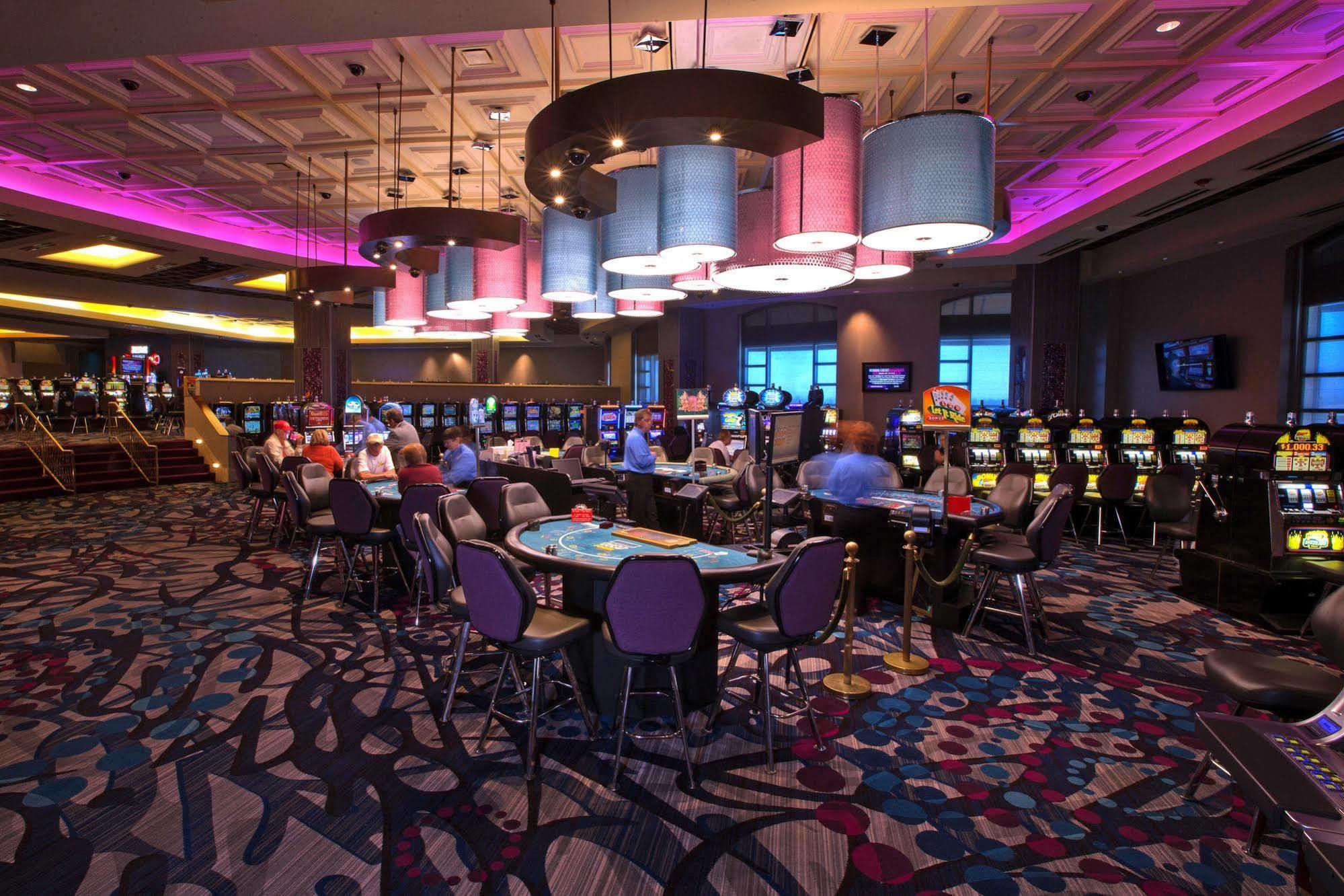Harrah'S Gulf Coast Hotel & Casino Biloxi Exterior photo
